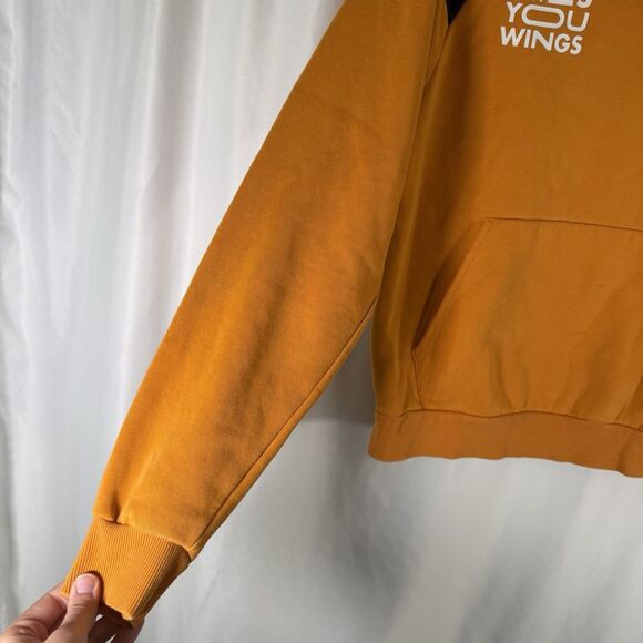 Red Bull Racing Hoodie Men's XS Orange Pockets Pullover Verstappen 1 Pullover - Picture 7 of 11